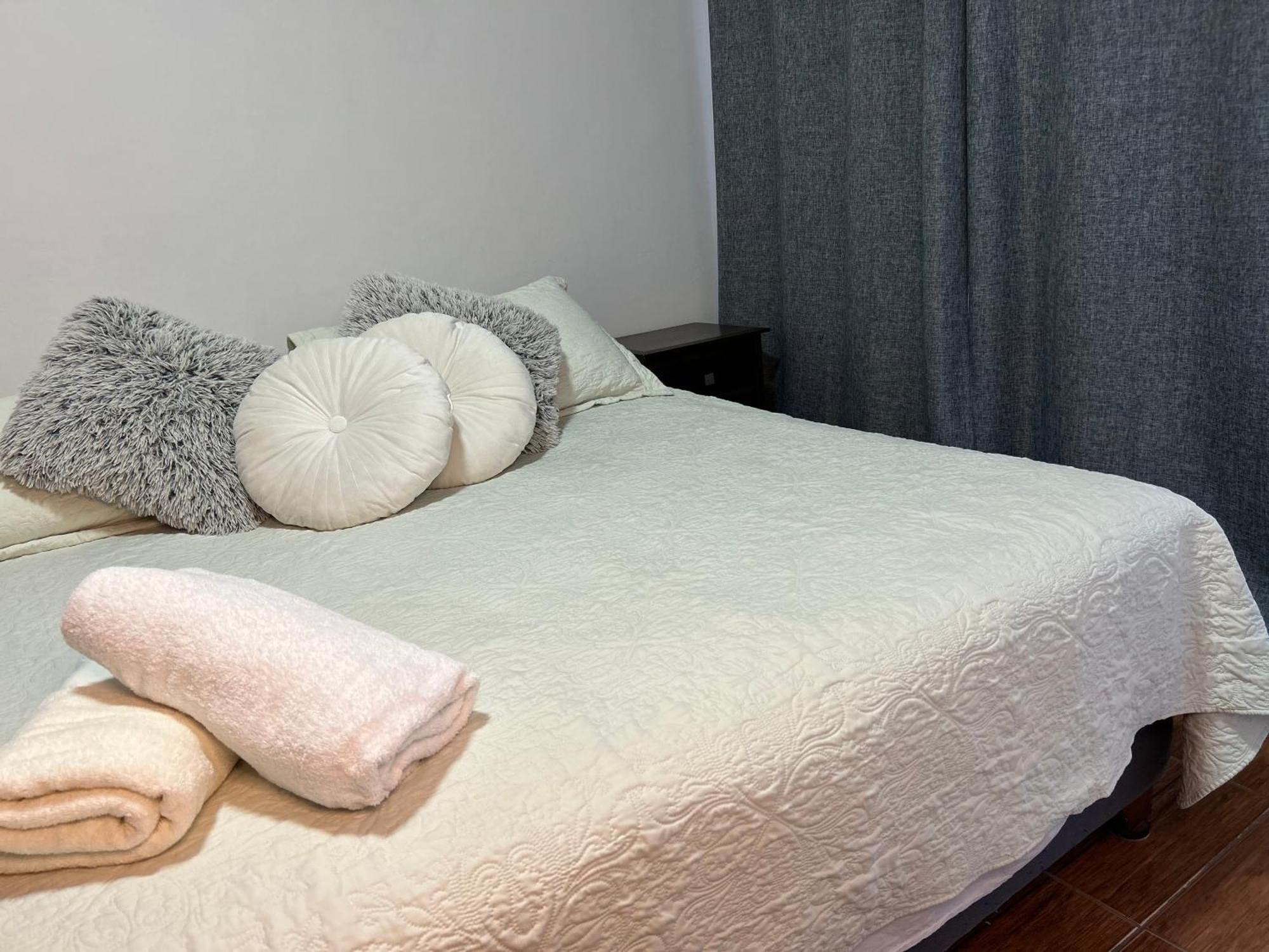 דירות סנטיאגו Casa Di Patti מראה חיצוני תמונה
